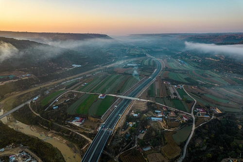 甘肅路橋第四分公司承建G244線打扮梁（陜甘界）至慶城段公路土建四標、路面二標項目順利通過交工驗收